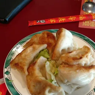 Frier dumplings, delish.