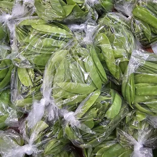 Packaged Chinese peas