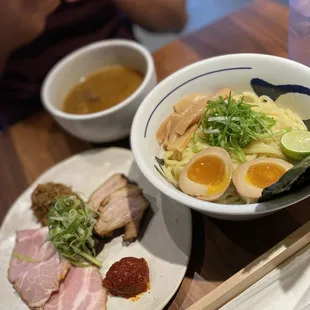 Deluxe tsukemen