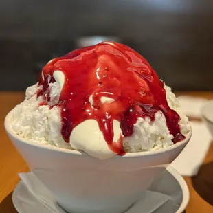 Raspberry kakigori