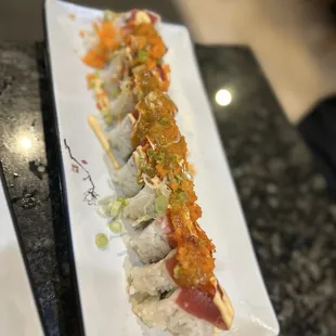 Tsuki Sushi