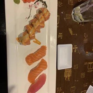 Sushi lunch special