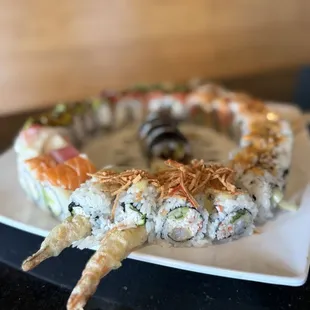 The most beautiful presentation for 7 rolls on 1 plate. Look at these juicy fresh colorful rolls!