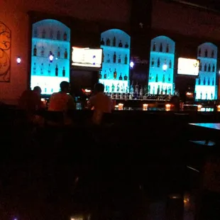 Harbison Tsunami, Bar Area