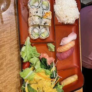 Sushi bento box