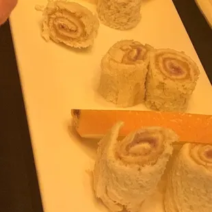 Kids Peanut Butter and Jelly Roll Dinner