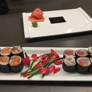 Spicy Salmon Roll