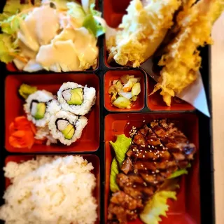 B. Beef Teriyaki, Tempura and 3 Piece California Roll Lunch