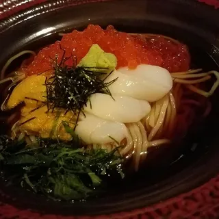 Uni Ikura Hotate Udon