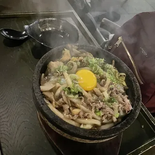 Sizzling Sukiyaki Udon