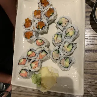 Salmon Ikura Roll