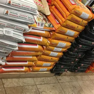 Sonamasoori rice back in stock
#godavari crystal rice
#laxmi sonamasoori rice
#deccan delight sona masoori rice
And many more