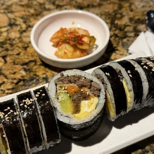 Beef kimbap