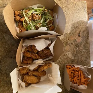Crispy chicken, sweet potato fries, jalapeño boneless, green onion chicken