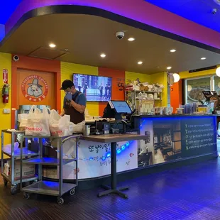 K-pop while I wait for pick up order