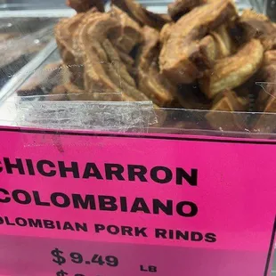 Columbian pork rinds