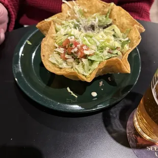 Taco salad with ground beef