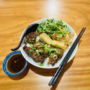 Bún Thịt Nướng