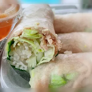 Shredded pork fresh roll (Bì cuốn)