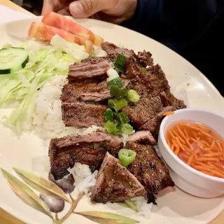 45. VN Style Beef Steak with White Steam Rice