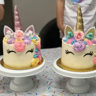 Funfetti Unicorn Cakes