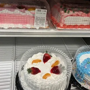 tres leches cakes