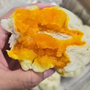 Custard banh bao