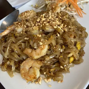 Pad Thai with shrimp