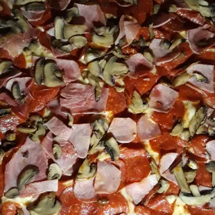 Pepperoni, mushroom, ham