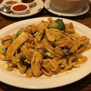 Pad See Ew Noodle chicken hot