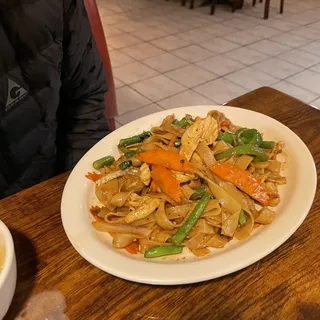 N3. Pad Kee Mao / Drunken Noodles