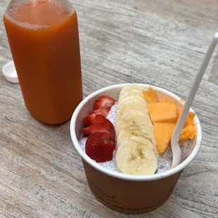 Sunrise juice &amp; vegan breakfast burrito