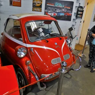 TAGS: 20221105 Tucson Auto Museum 1957 BMW Isetta 300 &quot;Tucson Auto Museum&quot; &quot;1957 BMW Isetta 300&quot; &quot;Auto Museum&quot; &quot;BMW Isetta 300&quot;