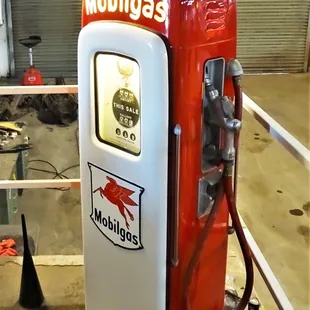 TAGS: 20221105 Tucson Auto Museum Old Gas Pump &quot;Tucson Auto Museum&quot; &quot;Old Gas Pump&quot; Mobilgas