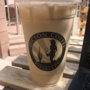 Iced Vanilla Latte
