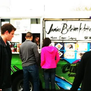 Jamie's Bitchen Kitchen!