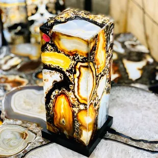 Agate Lamp