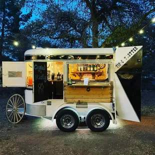 HORSE TRAILER BAR