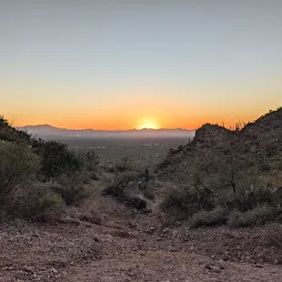 Gates Pass | Instagram: @telephonesmoothie