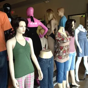 We sell mannequins of all kinds.