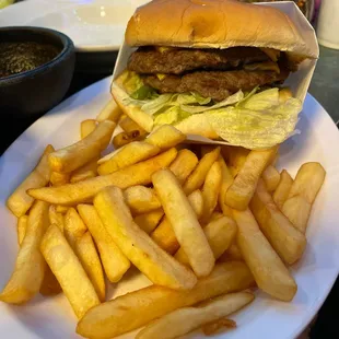 Double cheeseburger combo