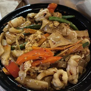 ramen and noodles, ramen, noodle soup, noodle dish, food, noodles