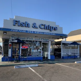 Great service, excellent test for people who are looking a fish and chips food