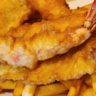 Shrimp &amp; fish &amp; chips