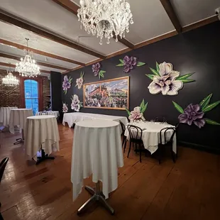 a dining room with a chandelier