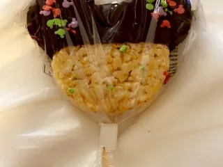 Everything Pop Food Court