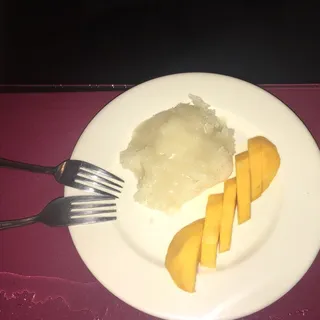 Sweet Sticky Rice With Mango