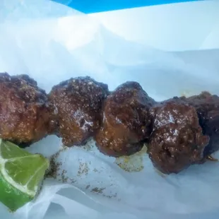 Meatball Curry Skewers - my rythmn right here......