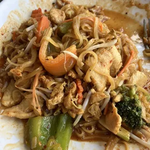 * Pad Thai Chicken with extra veggies