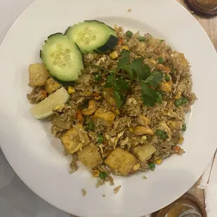 Pineapple Fried Rice w/tofu